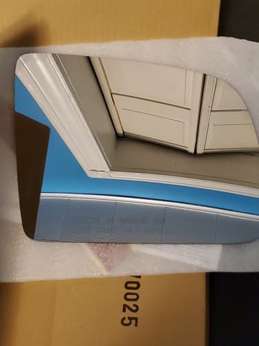 Side Rearview Mirror Replacement - Thumbnail 2