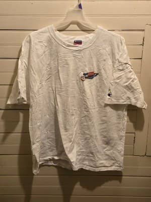Champion Shirt Mens XXL White Nashville Dealer Conference 2023 Guitar Graphic - Image 1