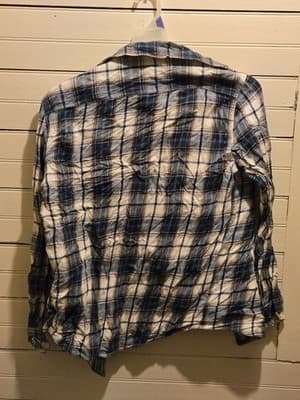 Sonoma Flannel Shirt Womens M Blue White Plaid Button Front Distressed Hole - Thumbnail 4