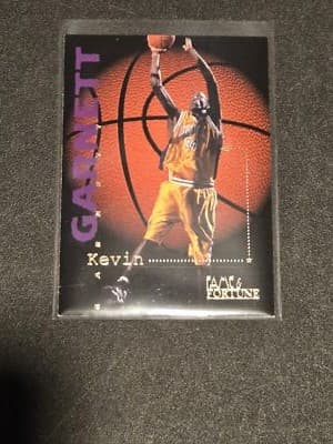 1995 Signature Rookies Fame and Fortune #16 Kevin Garnett - Image 1