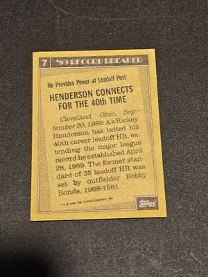 1990 Topps #7 Rickey Henderson - Thumbnail 2