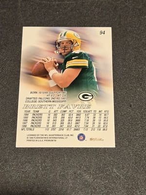 1999 SkyBox Premium #94 Brett Favre - Thumbnail 2
