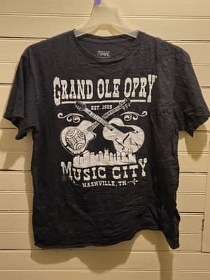 Grand Ole Opry T-Shirt Mens L Black Short Sleeve Music City Nashville Tee - Image 1