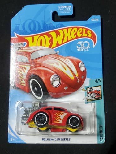 Hot Wheels Tooned Volkswagen Beetle Red 50th Anaversary - Image 1