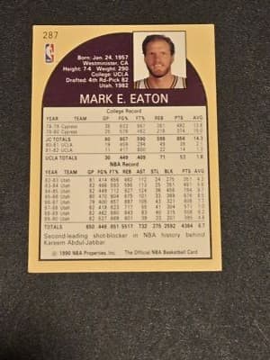 1990-91 Hoops #287 Mark Eaton - Thumbnail 2