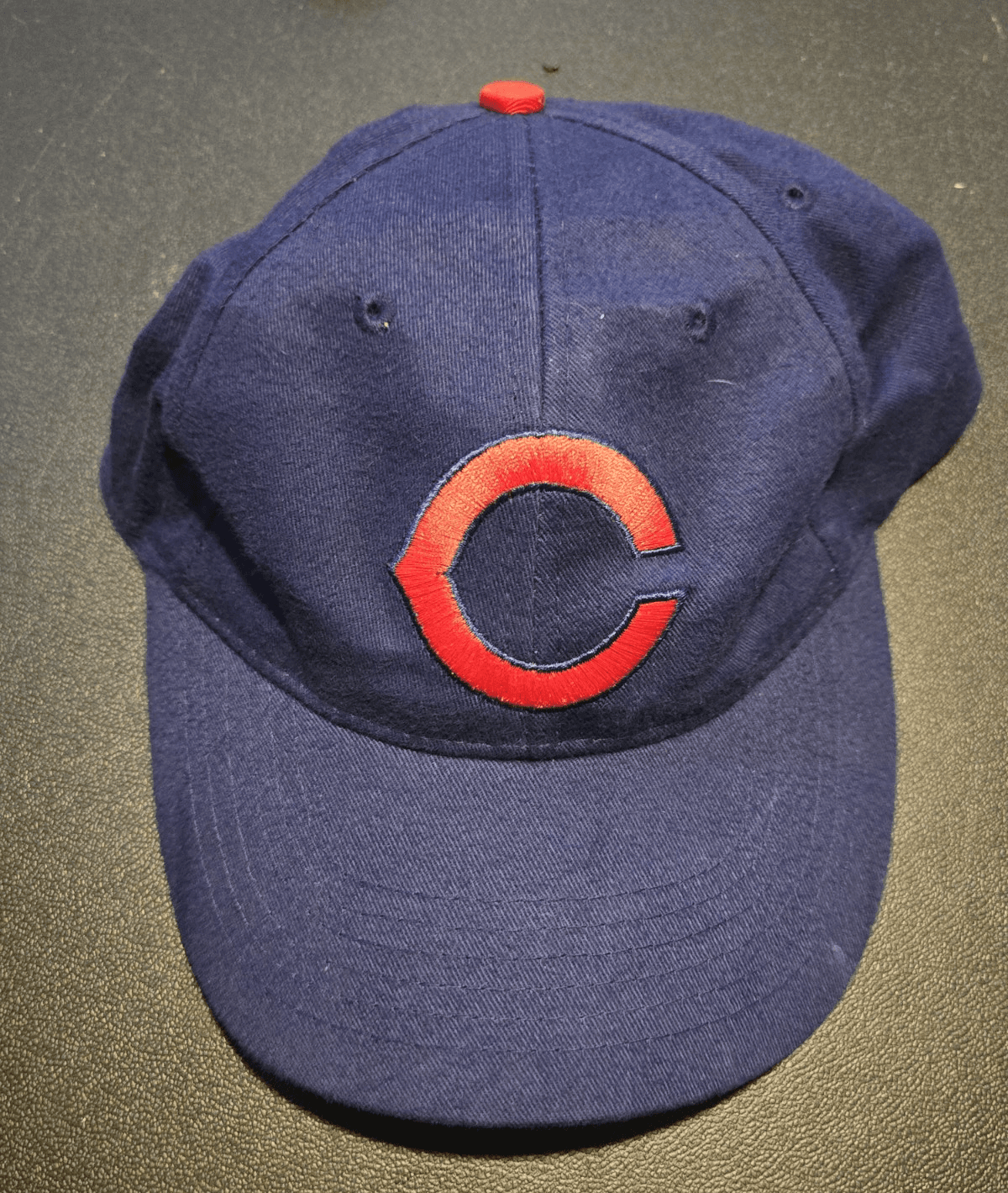 Vintage Chicago Cubs Hat Lot of 3 – Classic C Logo, Angry Bear, MLB Baseball Cap - Thumbnail 3