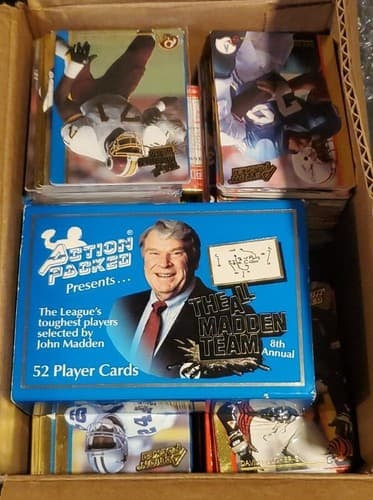 Action Packed NFL 1992 Lot Of Over +150 Cards With All Madden Team 1992 Set - Thumbnail 3