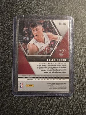 2019-20 Panini Mosaic #223 Tyler Herro - Thumbnail 2