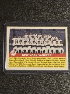 2005 Topps Heritage #251 New York Yankees - Image 1