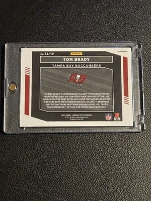 2021 Donruss Optic #LL-19 Tom Brady Legendary Logos - Thumbnail 2