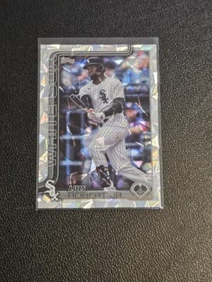 2025 Topps #189 Luis Robert Jr. Diamante Foil - Image 1
