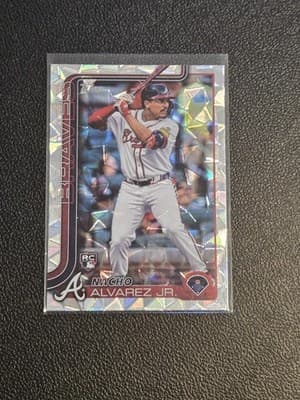 2025 Topps #223 Nacho Alvarez Jr. Diamante Foil - Image 1