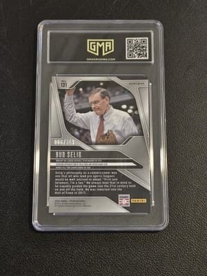2025 Panini Prizm #131 Bud Selig Purple Prizm GMA 9 #/149 - Thumbnail 2