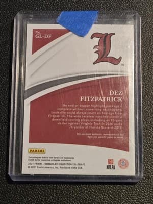 2021 Panini Immaculate Collection Collegiate Dez Fitzpatrick Gloves #/80 - Thumbnail 2
