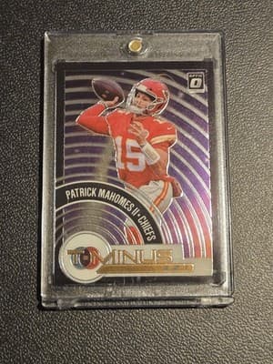 2020 Donruss Optic #TM-4 Patrick Mahomes II T-Minus 3...2...1 - Image 1