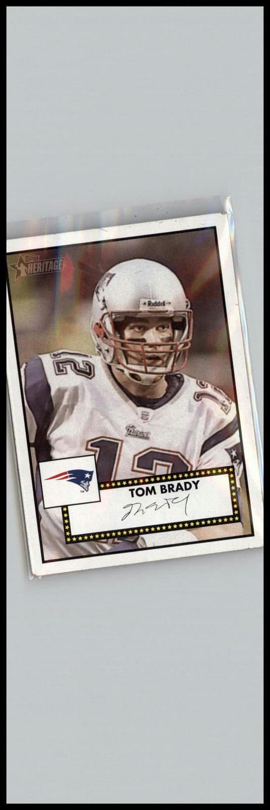 2006 Topps Heritage #124 Tom Brady New England Patriots - Image 1