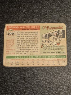 1955 Topps #109 Ed Lopat - Thumbnail 2
