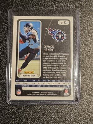 2022 Panini Absolute #82 Derrick Henry - Thumbnail 2