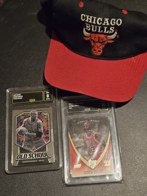 Vintage Chicago Bulls Snapback Hat + Michael Jordan & D.Rodman Graded card Lot