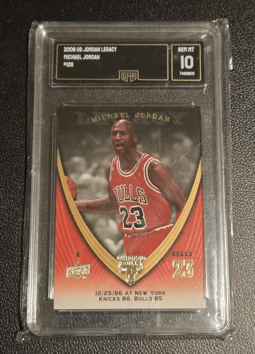 Vintage Chicago Bulls Snapback Hat + Michael Jordan & D.Rodman Graded card Lot - Thumbnail 3