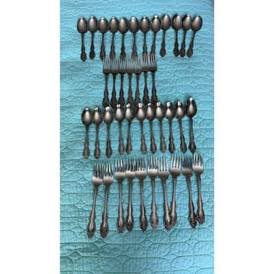 Oneida Community Brahms 39 Pc Lot Discontinued Pierced Handle Rose Stainless USA - Thumbnail 5