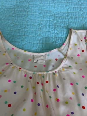 Kate Spade New York Live Colorfully 100% Silk Confetti DotTop Cream Cap Sleeve M