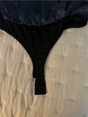 PAIGE “Calico Blue” 100% Silk Open Collar Blouse Size 10 - Thumbnail 2