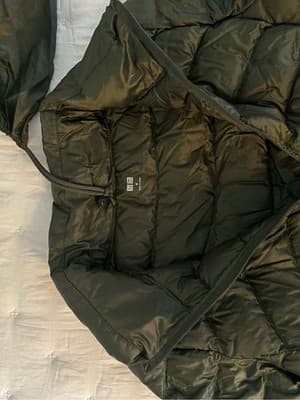 Uniqlo Ultra Light Down Jacket Olive Green NWT Size M Packable - Thumbnail 2