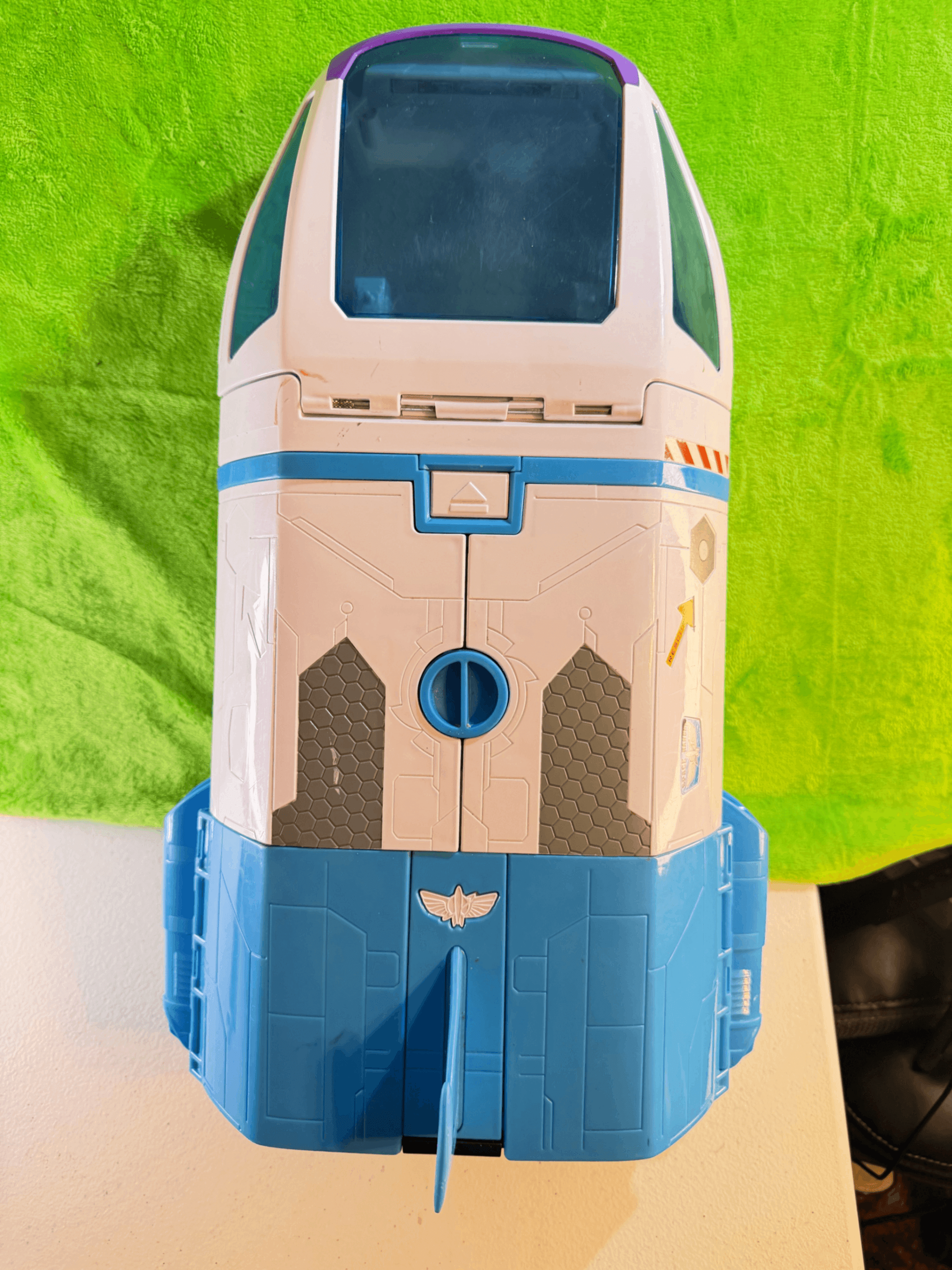 Buzz Lightyear Spaceship Playset with Interactive Features - Image 1