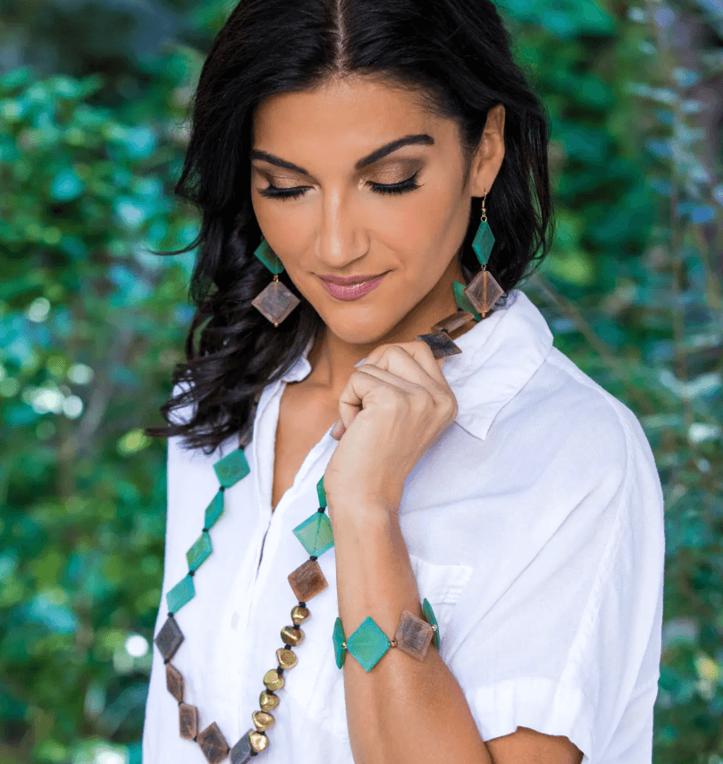 Omala Verdant Collection Necklace – Squares and Metal - Thumbnail 2