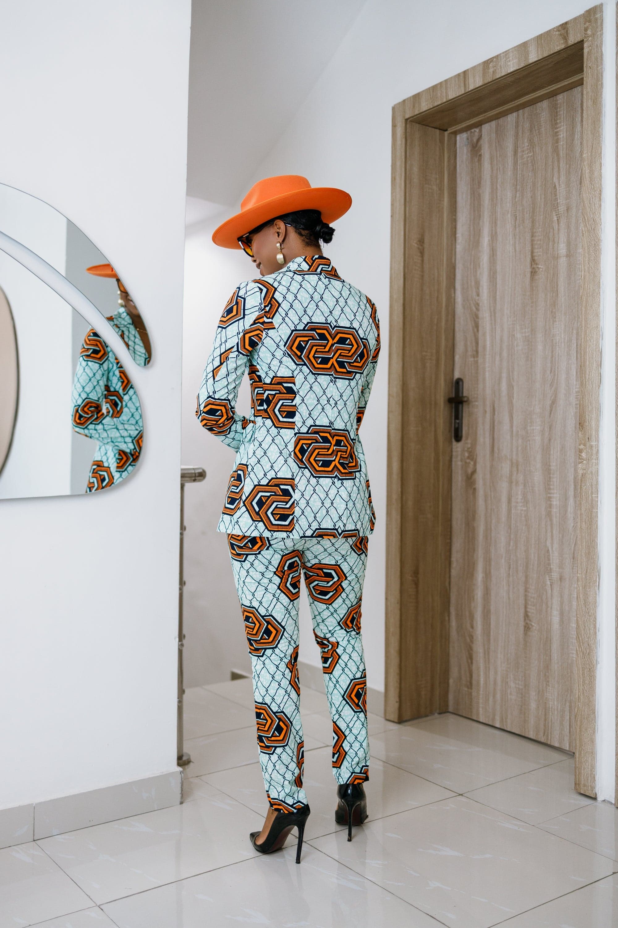 HAWA AFRICAN PRINT TAILORED SUIT SET----FINAL SALE - 3X-LARGE - Thumbnail 4