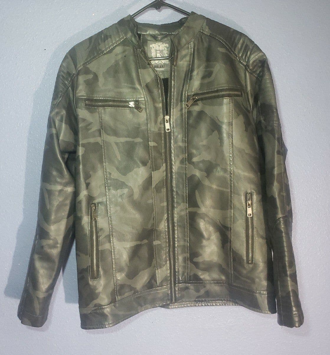 Bleu Grandeur Men's Camo Jacket - Size Med. - Image 1