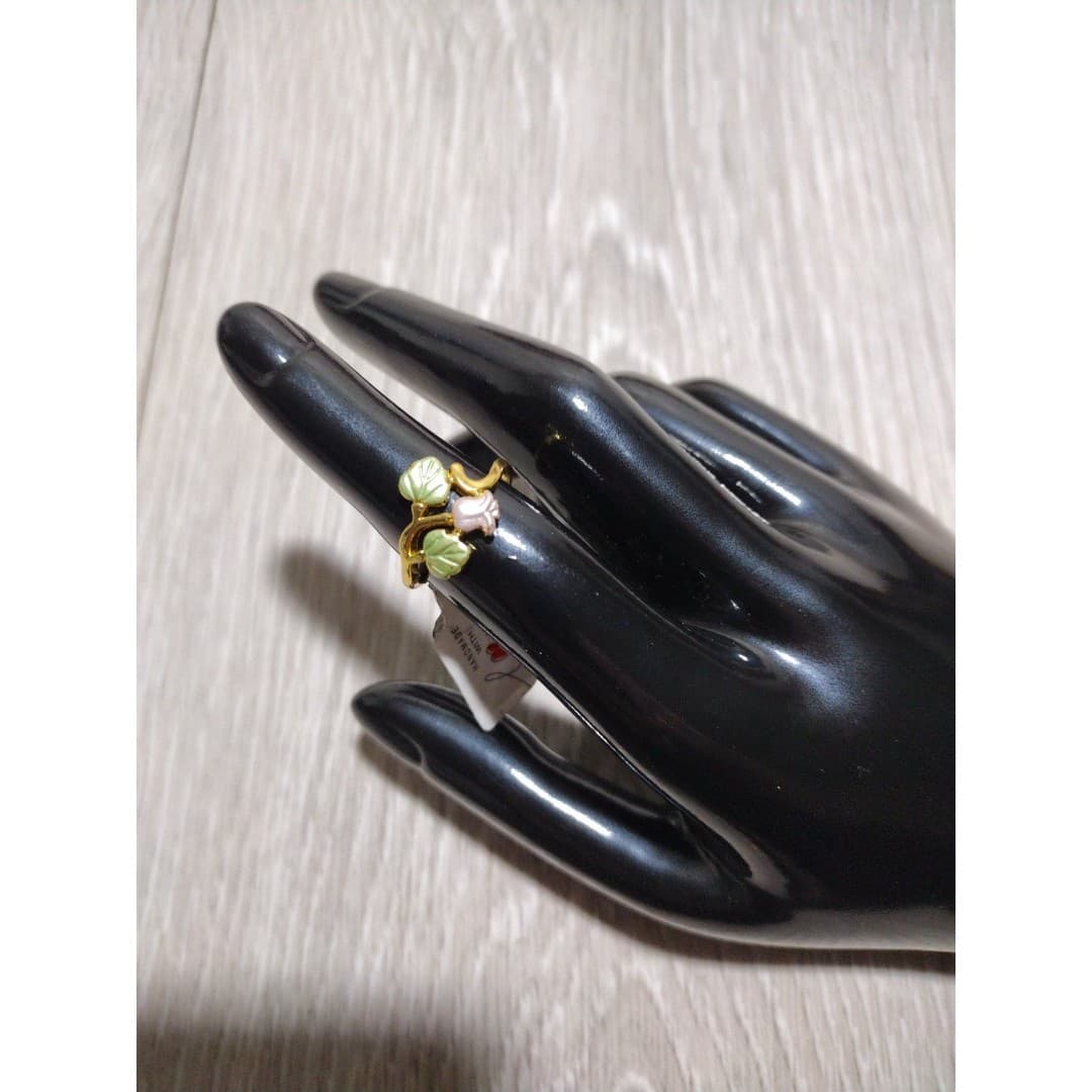 Local Artisan Handmade Ring - Rosebud & Leaves - Size 7 - Thumbnail 2