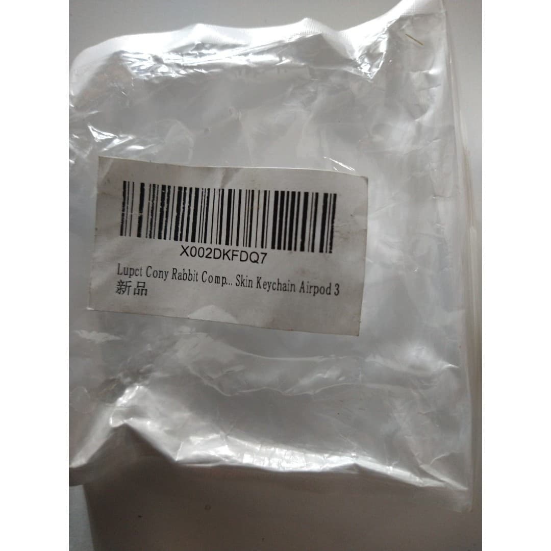 Rabbit airpods 3 skin keychain - Thumbnail 2