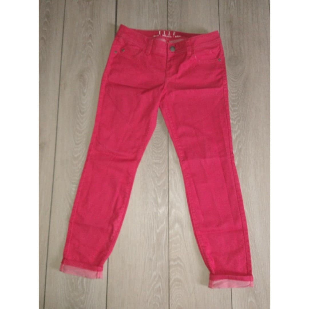 ELLE Jeggings - Size 4 - Super Cute - Image 1