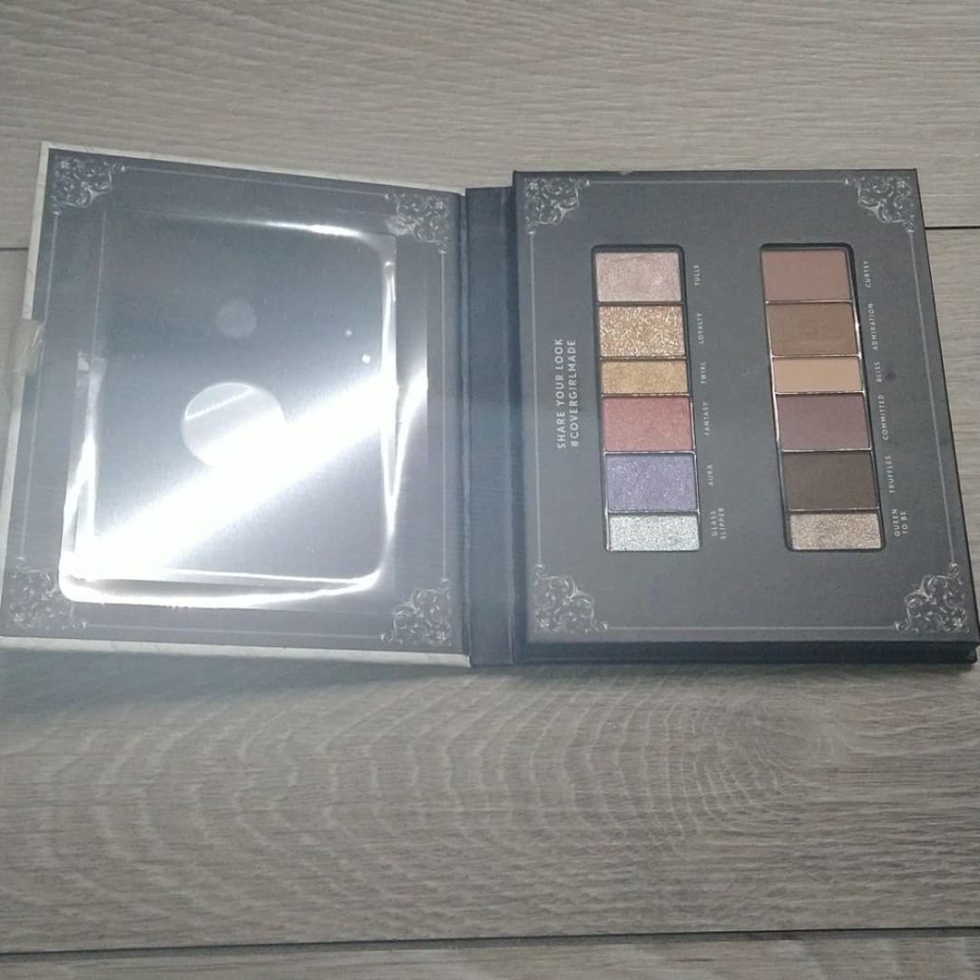 Covergirl Eyeshadow Palette - 12 Shade Neutral Shimmer Matte - NWT - Thumbnail 2