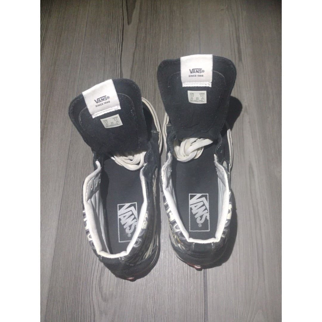 Vans Sk8-Hi Flame Skull Blk Sneakers - Sz Mens 3.5/Womens 5 - Thumbnail 6