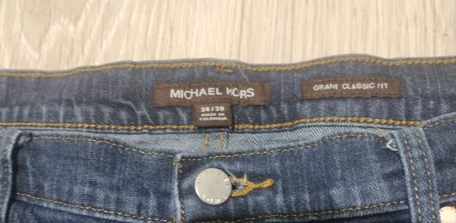 Michael Kors | Grant Classic Fit Mens Jeans | Size 36 x 30 | Dark Wash Blue - Thumbnail 2