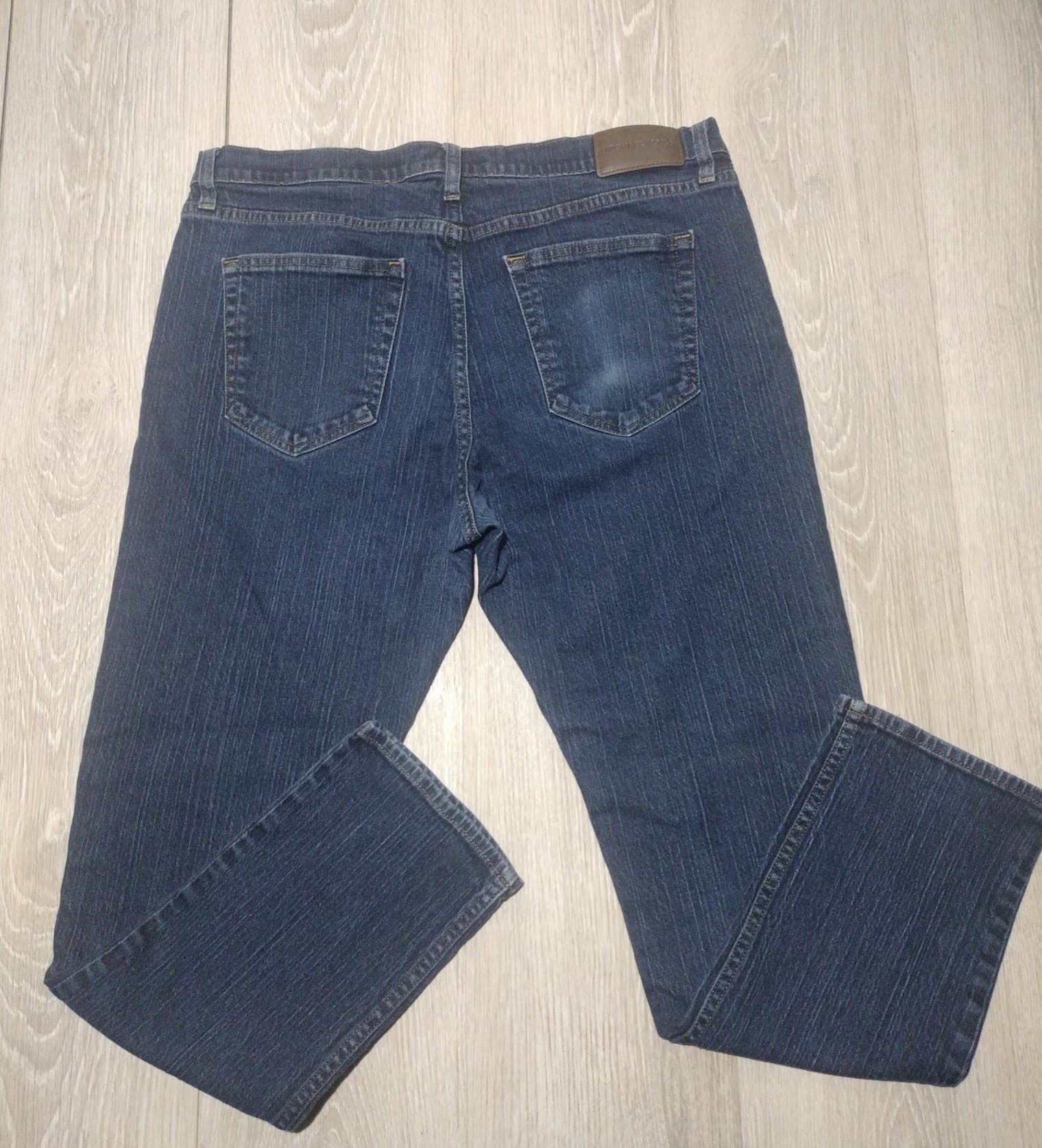 Michael Kors | Grant Classic Fit Mens Jeans | Size 36 x 30 | Dark Wash Blue - Thumbnail 4