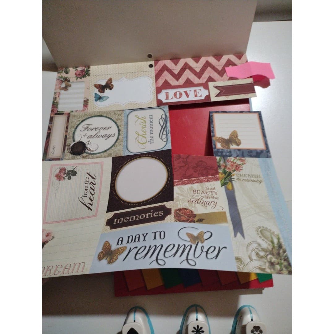 Craft Colorbok Paper Bundle(2 Pads) & Recollections Paper Punches(4) - Thumbnail 4