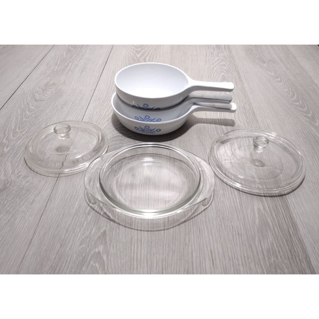 VTG Set Of 3 - Corning Ware - Blue Cornflower - P-81-B, P-82-B, P-83-B + 3 Lids - Image 1