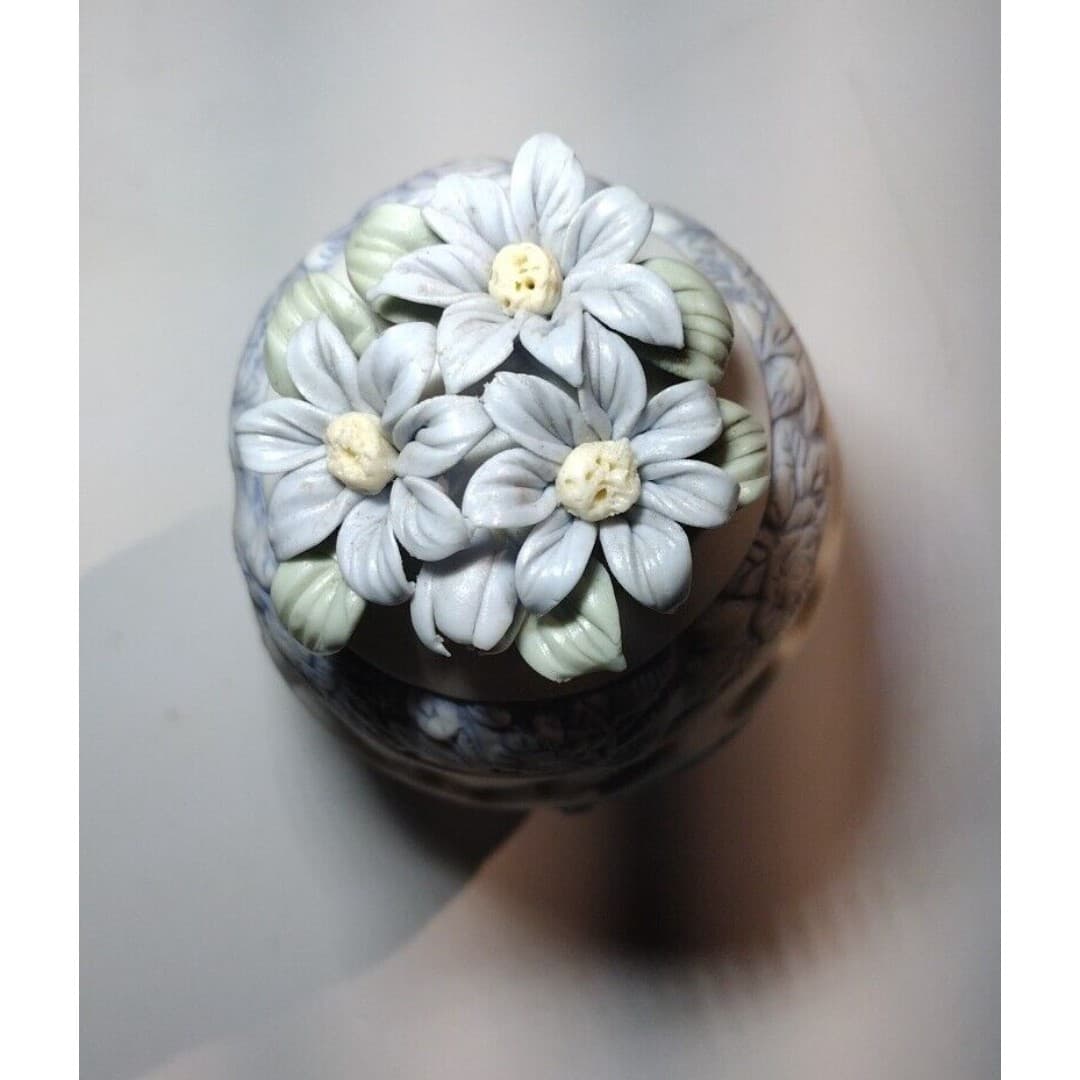 Hermitage Pottery Porcelain Egg Shaped Trinket Box Jewelry Holder - Thumbnail 4