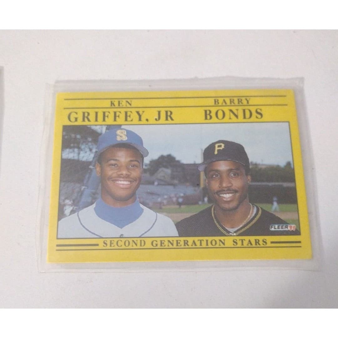 Barry Bonds(2) & Ken Griffey Jr - Baseball Card Bundle(3) - Thumbnail 5