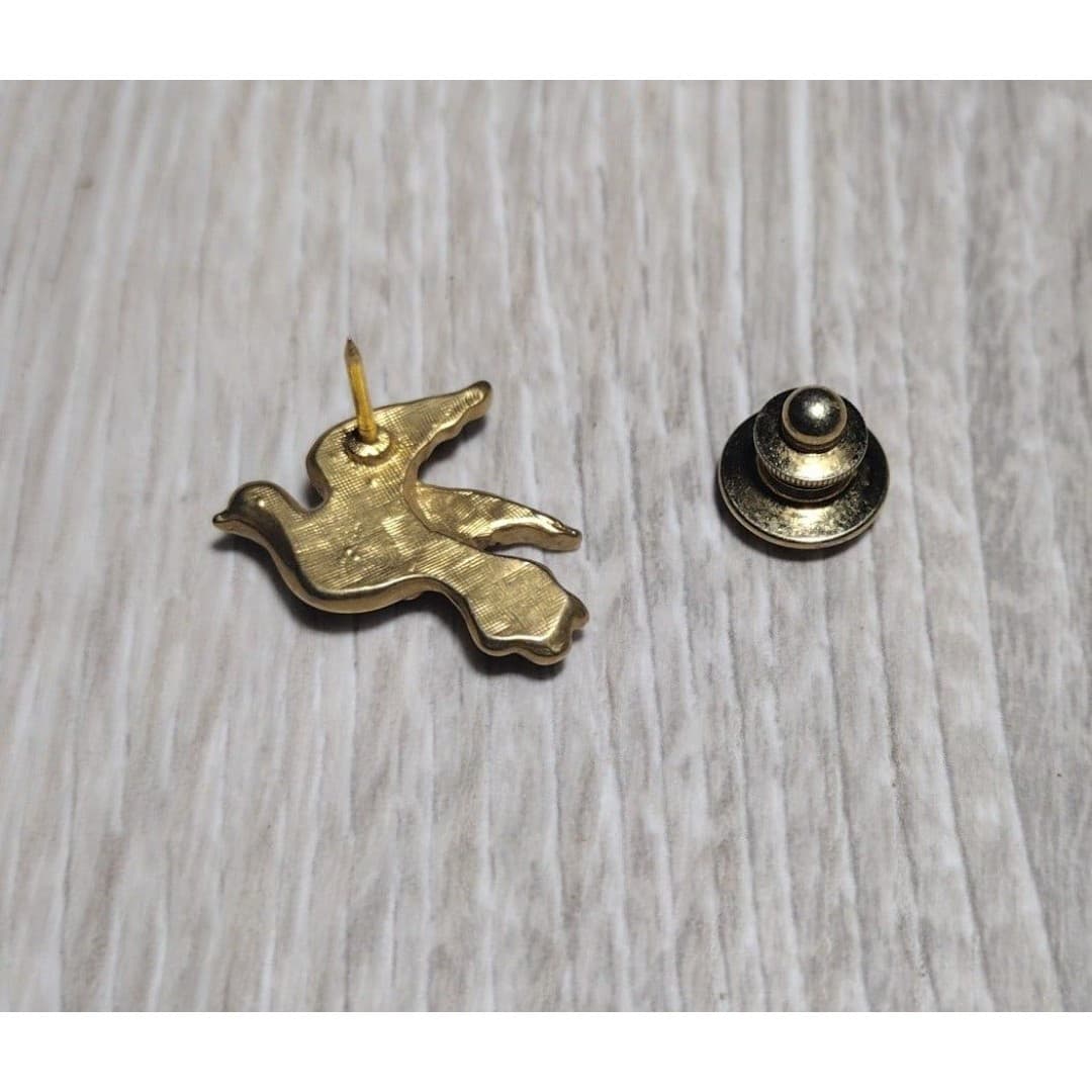 Dove of Peace - Tie Tac - Vintage Lapel Pin - Thumbnail 4