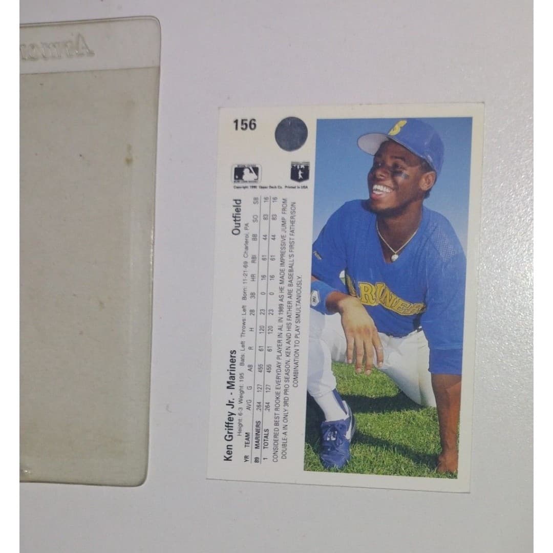 Ken Griffey Jr. Card Bundle(4) **#156 Upper Deck Error Card** - Thumbnail 8