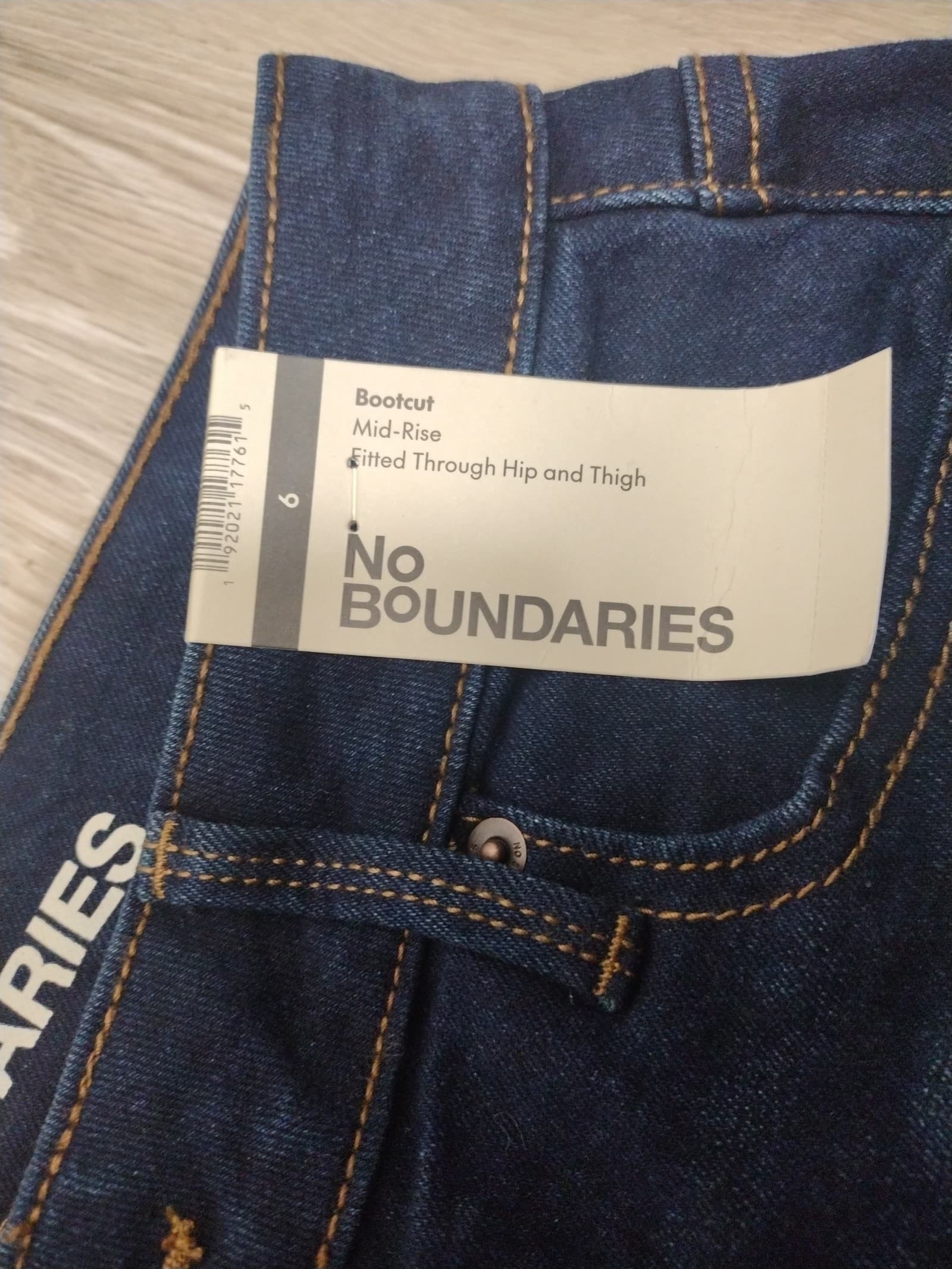 No Boundaries | Stretch Denim | Bootcut Jeans | Size 6 | NWT - Thumbnail 3