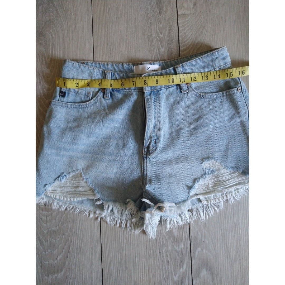 Jean Shorts Bundle(2) - Kancan & FashionNova - Size Med. - Thumbnail 4
