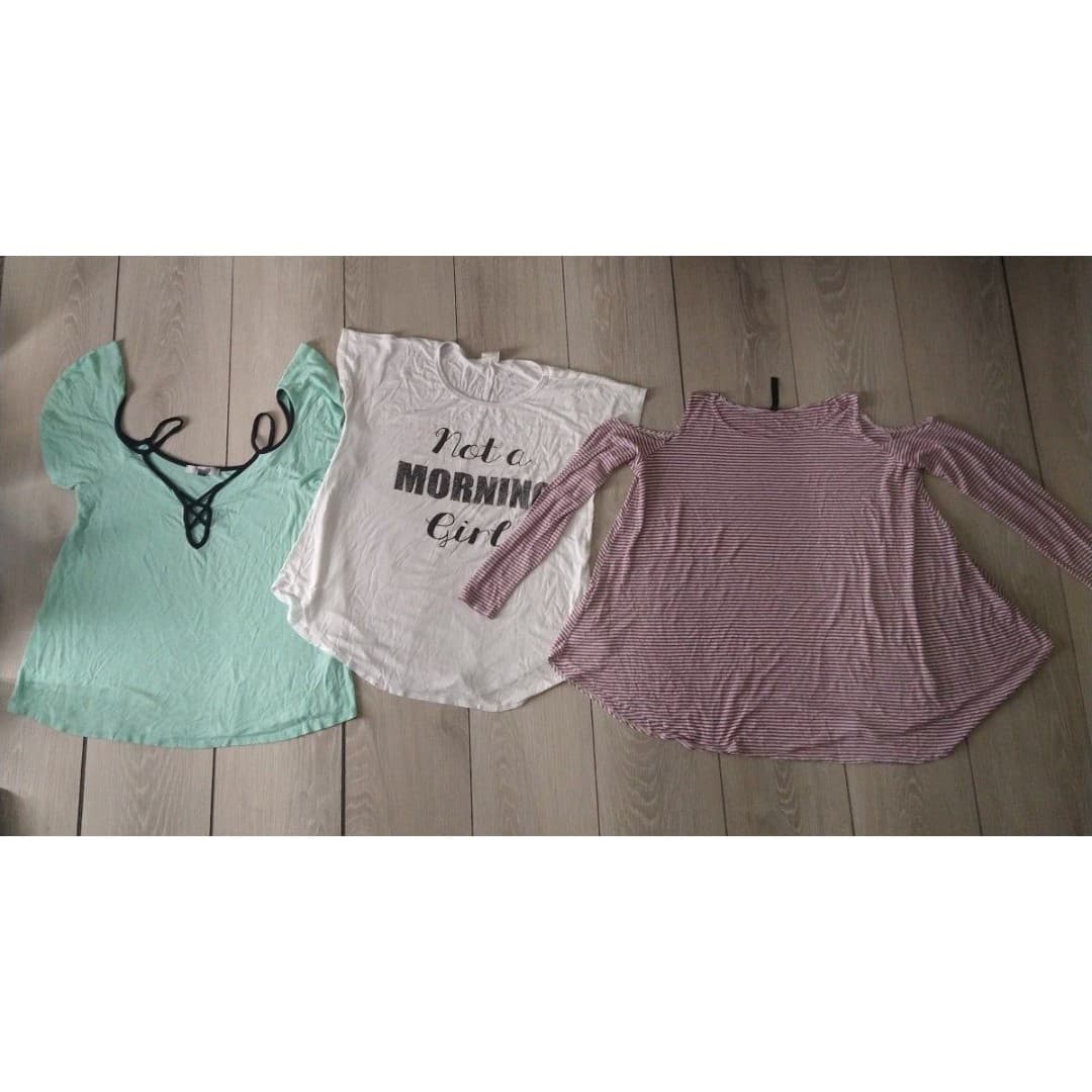 Med. Shirt Bundle(3) - Image 1