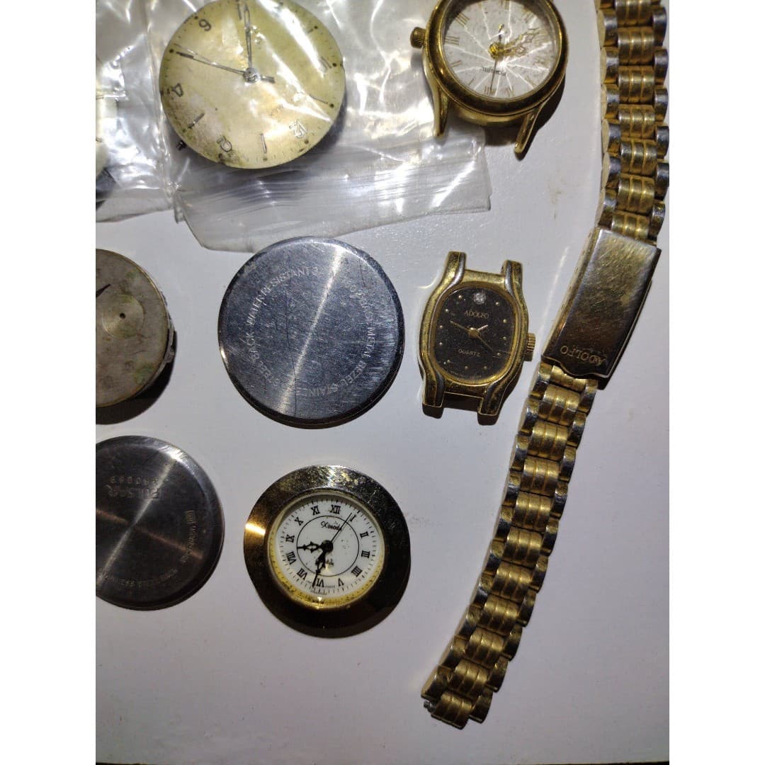 Vintage Watch Faces & Parts- For parts or Repair. - Thumbnail 6