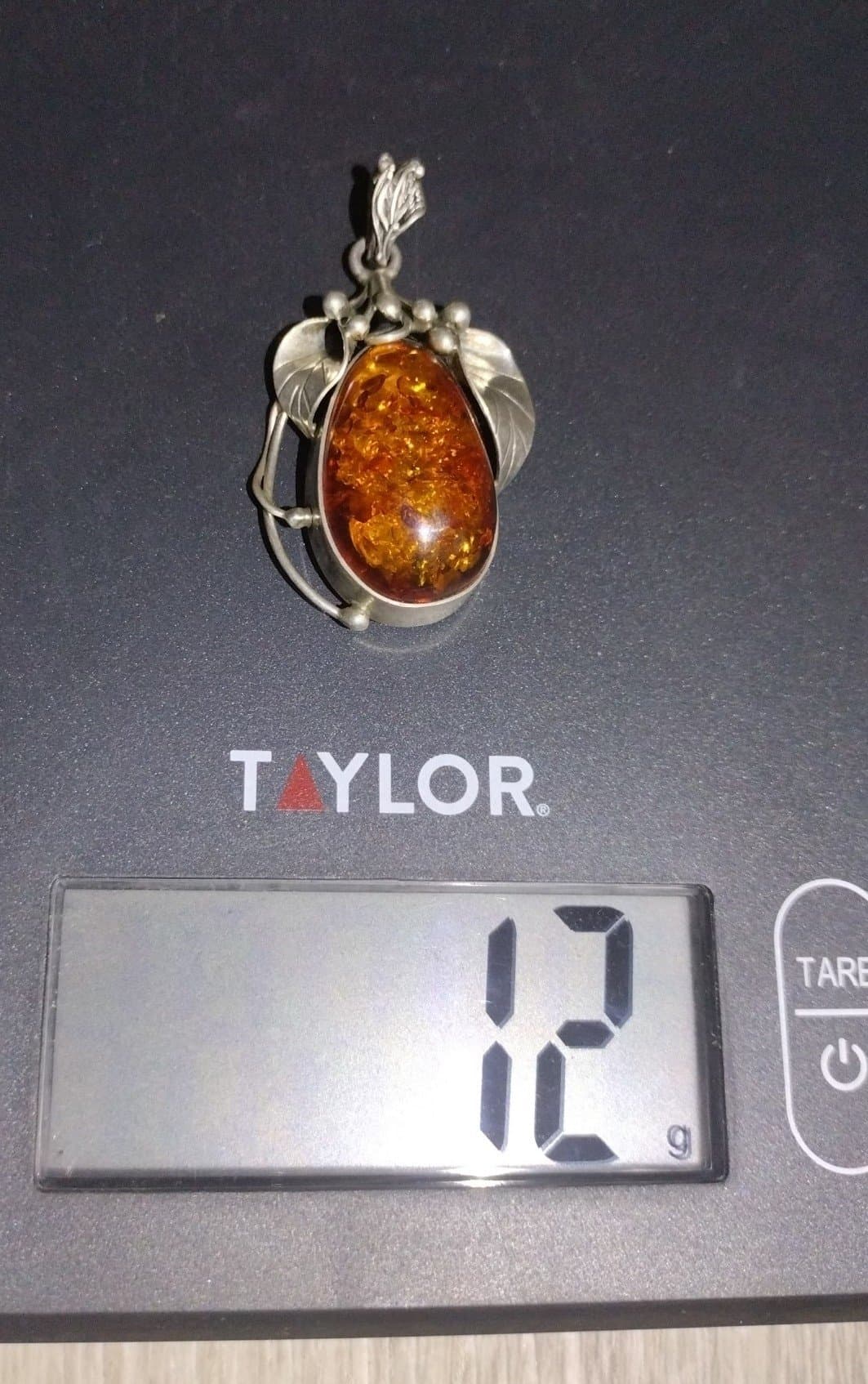 Beautiful Vintage Lrg Sterling Silver Amber Pendant - Delicate Vine Detailing - Thumbnail 8